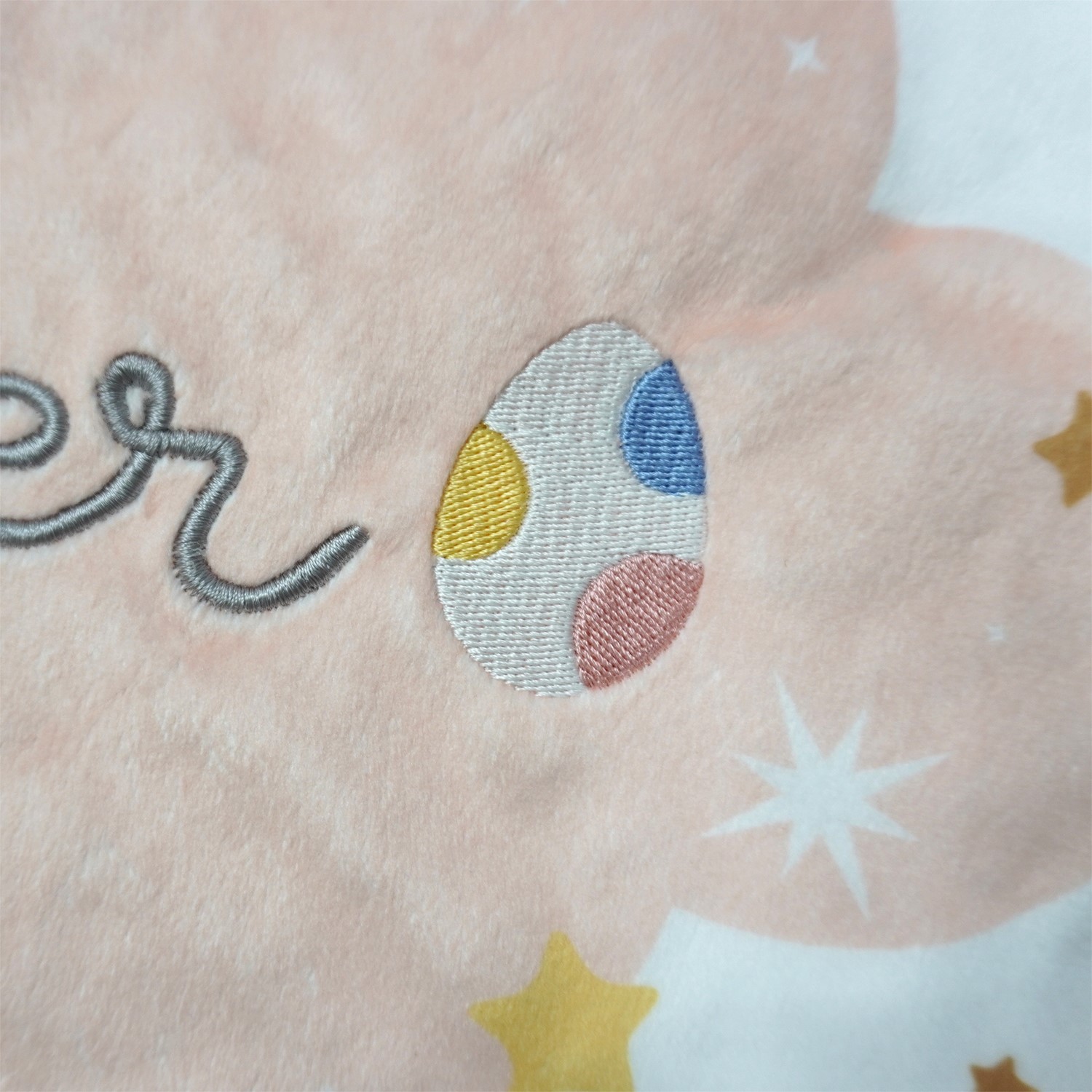 ผ้าห่ม Minky ลาย Rabbit 75x100cm แบบปักชื่อ ด้านหลังสีชมพู
