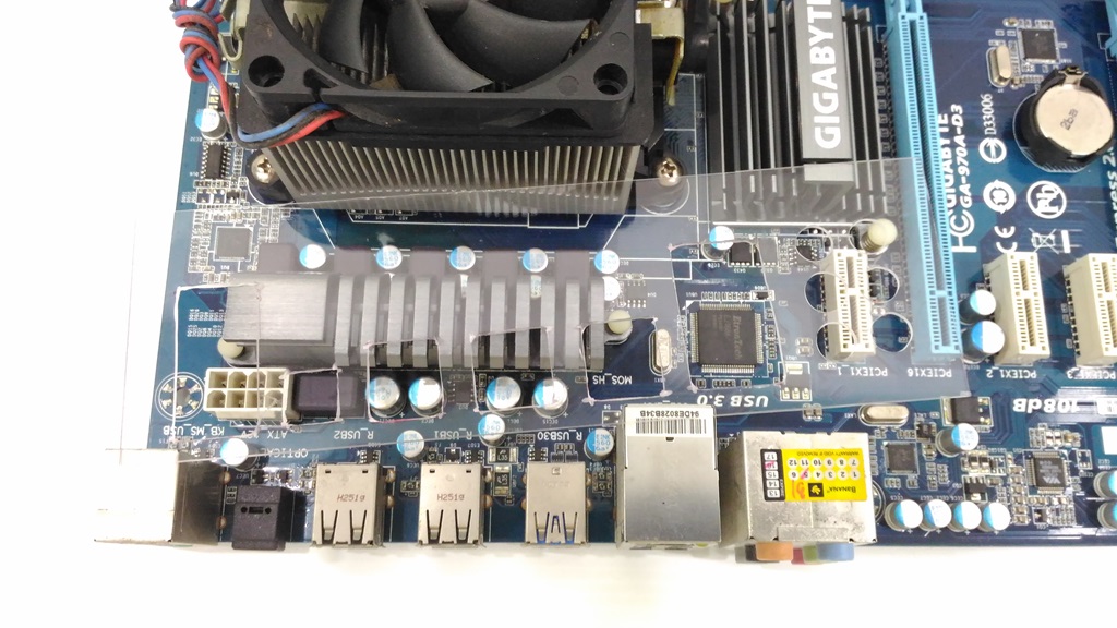 GIGABYTE GA-970A-D3 + AMD FX4100