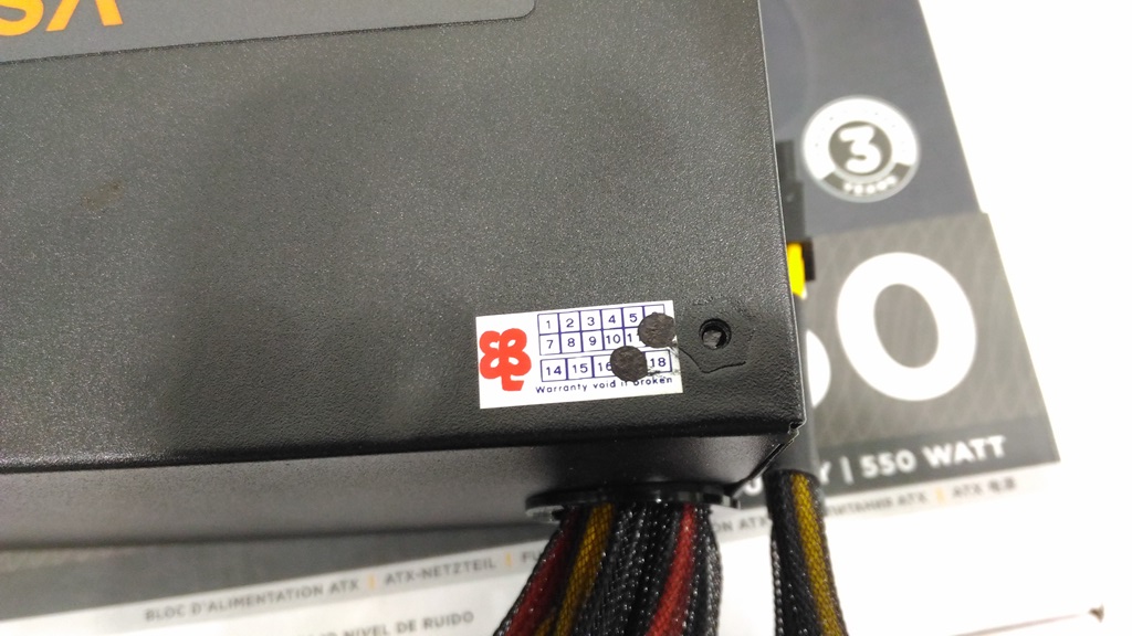 CORSAIR 550W VS550 (80+ WHITE)