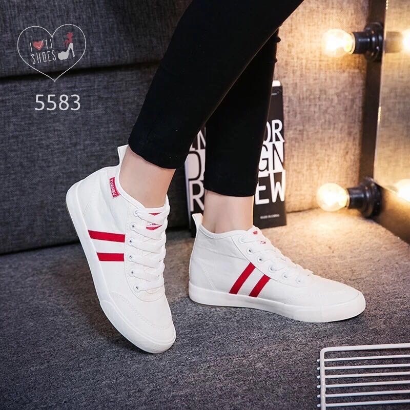 พร้อมส่ง : รองเท้าผ้าใบหุ้มข้อลาย Sport (สีน้ำเงิน)