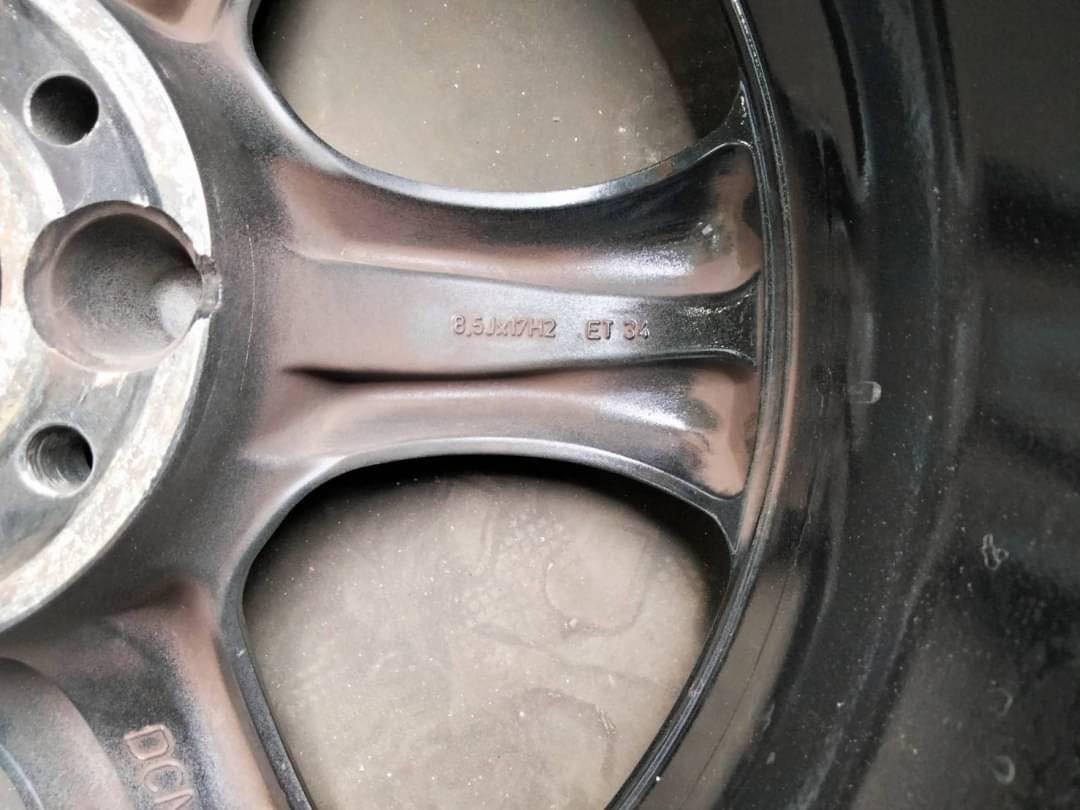 ล้อแท้ กล้วย เดิม W209 17นิ้ว