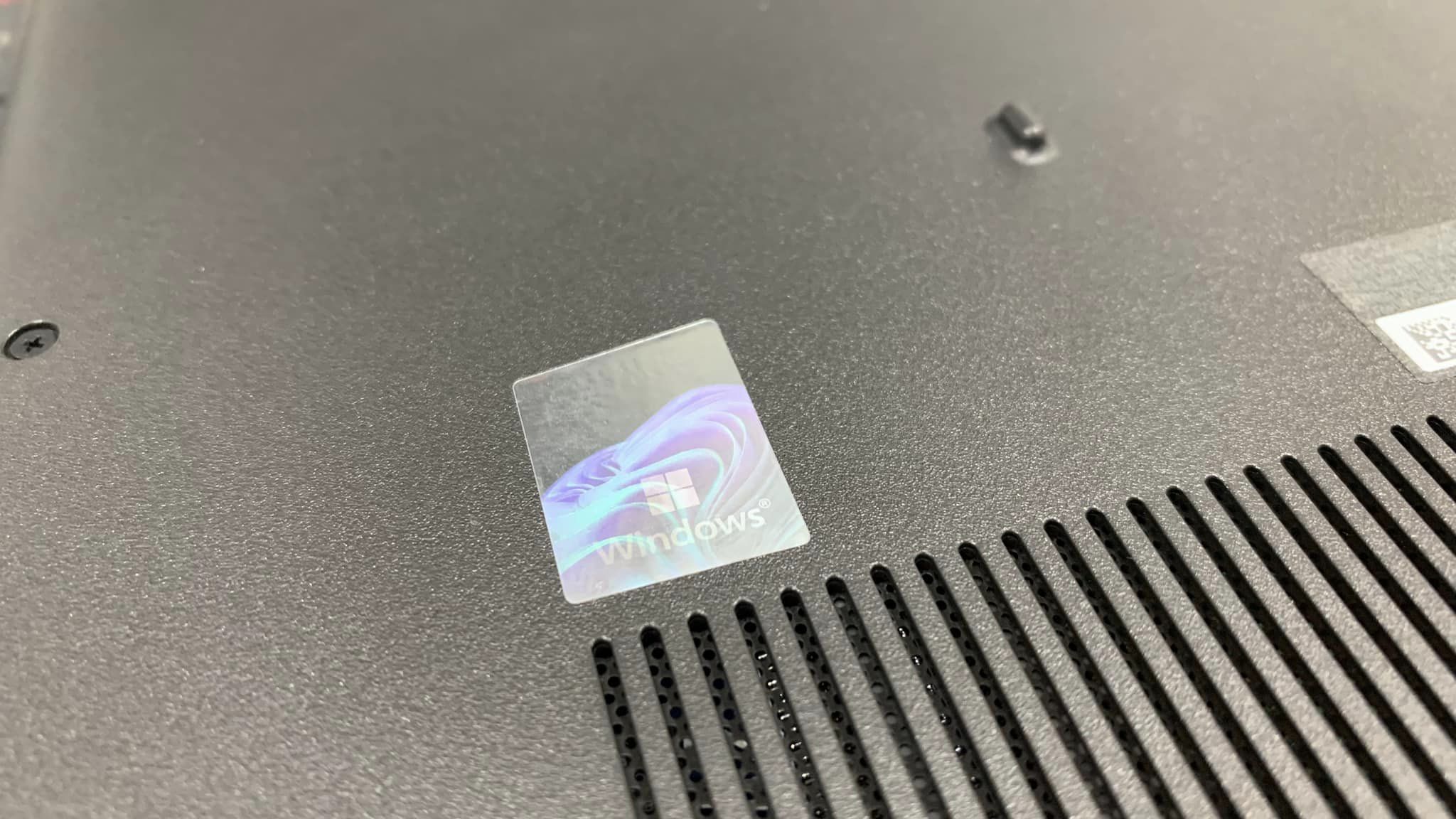 DELL LATITUDE 3420 i7-1165G7 RAM8 M.2 256+500HDD 14" HD Onsite 12/2026