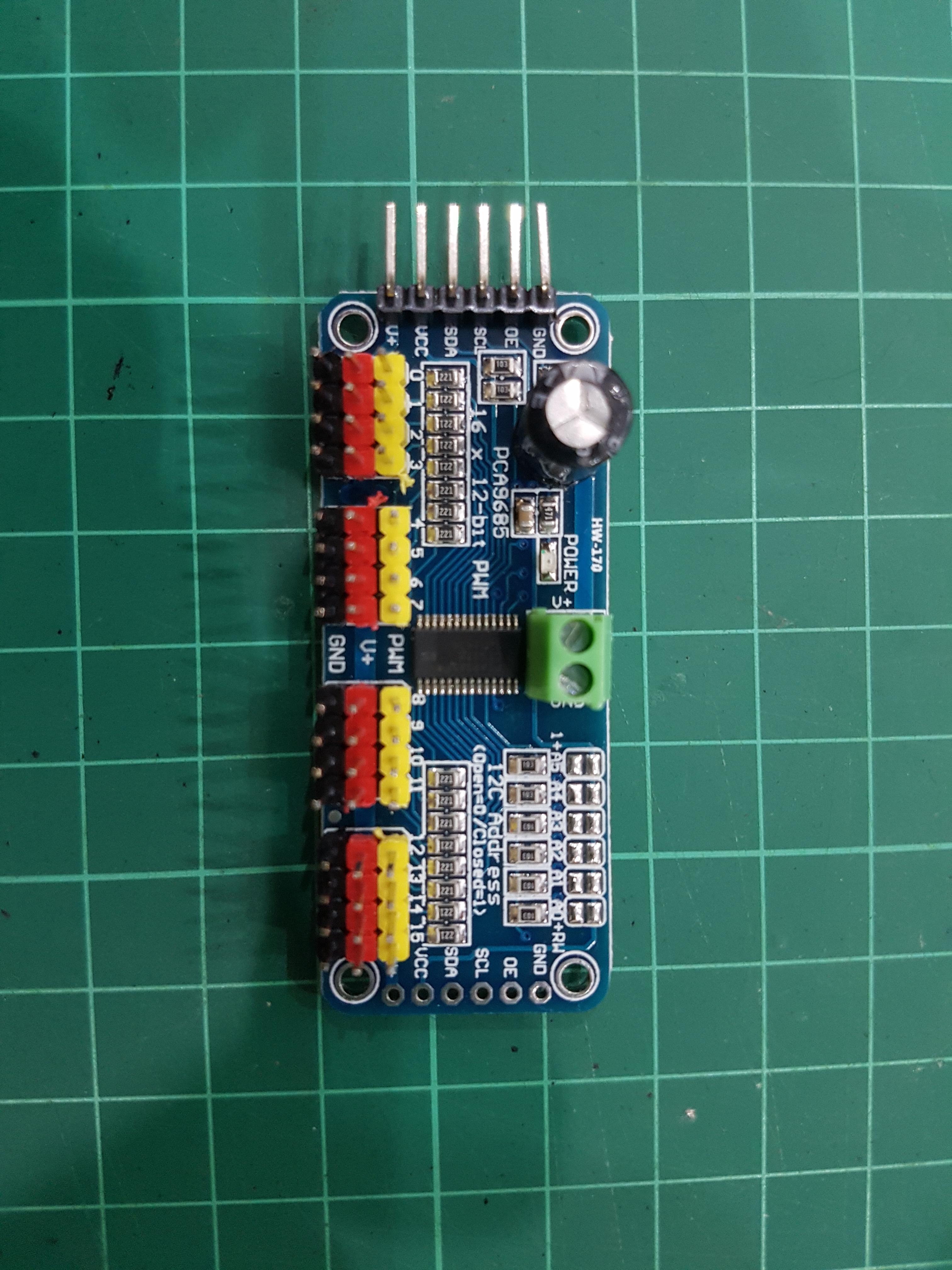 PCA9685 PWM 16-Channel 12-Bit