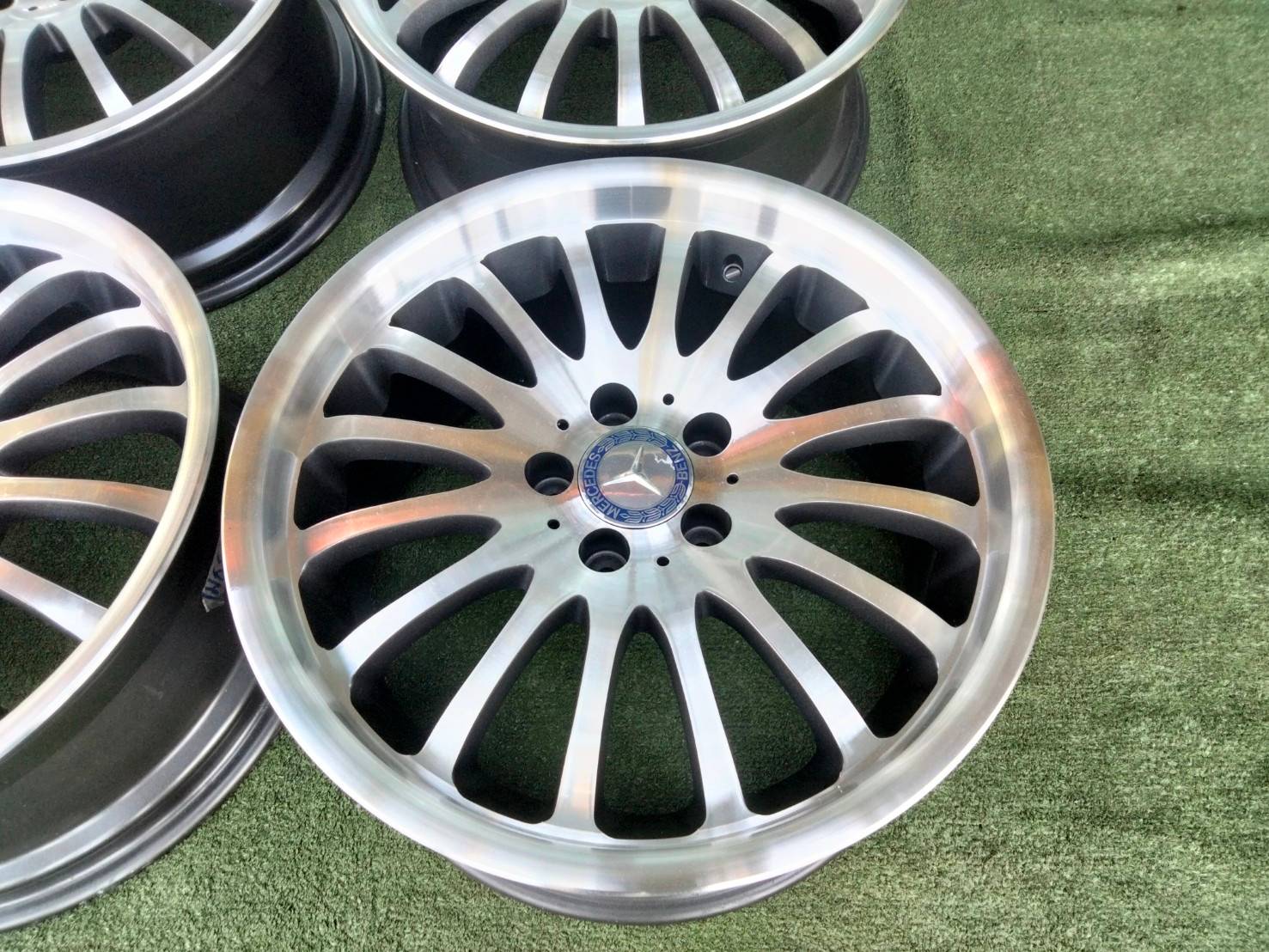 ล้อเบนซ์ Carlsson 18" ไม่แท้