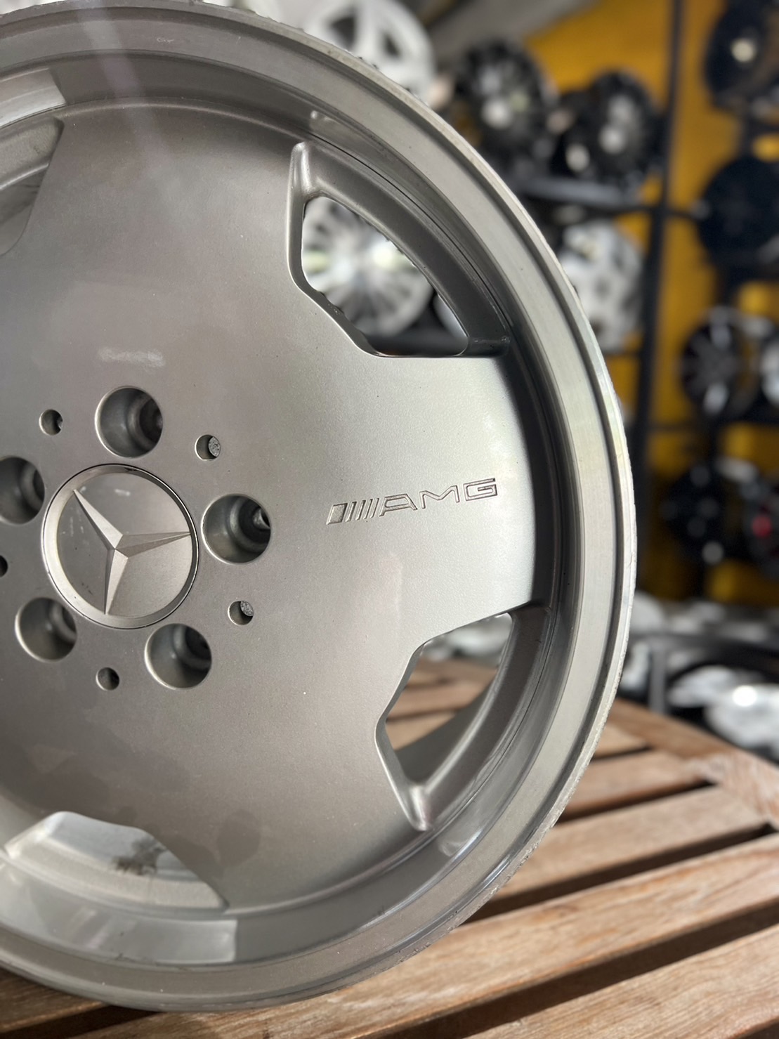 ล้อเบนซ์แท้ w201 16" x7.5 et+37 เศษล้อ