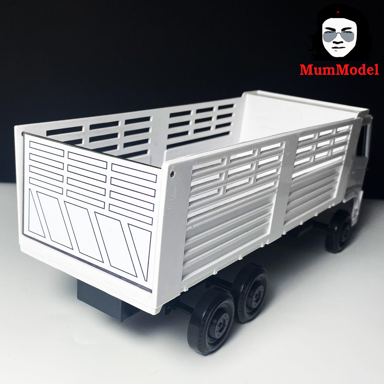 หม่ำโมเดลรถพ่วงดั้ม งานคัดสำหรับคนทุนน้อย ล้อเดี่ยวโมเดลรถของเล่นขนดินได้จริง ล้อหมุน ไม่ใช่รถบังคับ รถของเล่นก่อสร้างพลาสติก 1/24