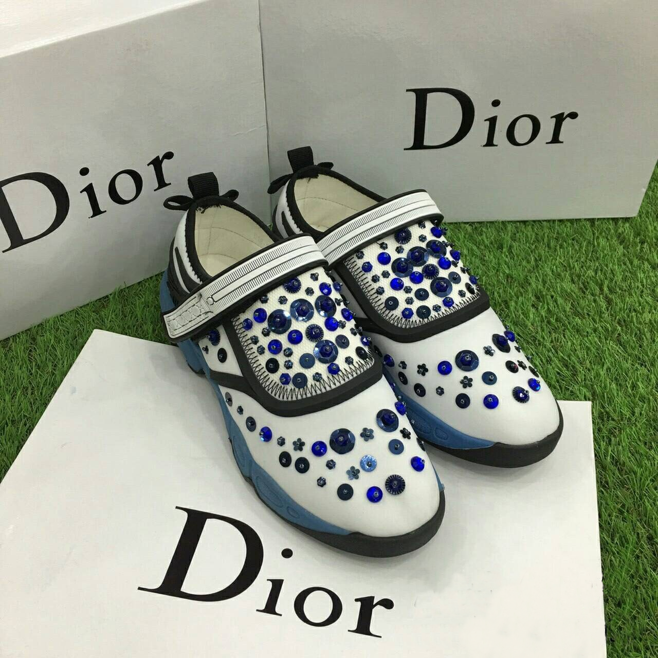 รองเท้า Dior Fusion Sneakers รุ่นเมจิกเทป (สีขาวฟ้า)