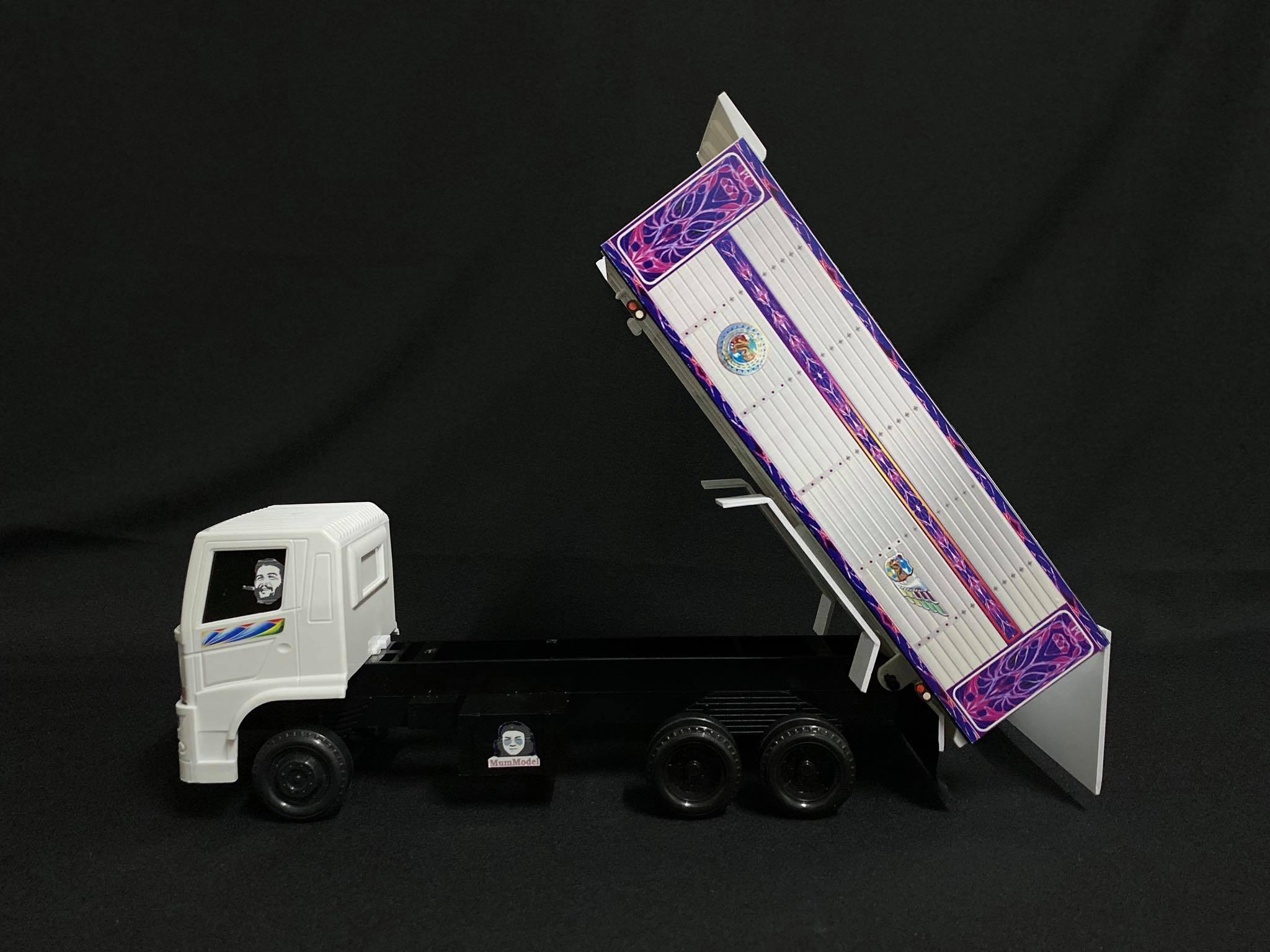 รถดั้มพ์ 1/24 กระบะลายสีม่วง ราคาแล้วแต่แบบ