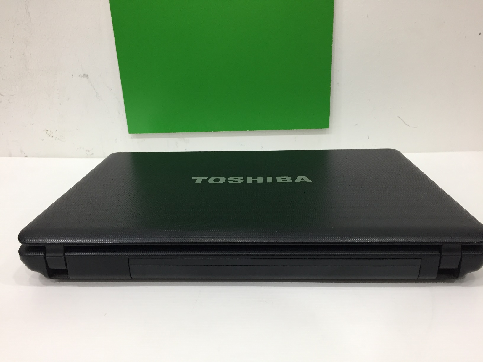 TOSHIBA Satellite C640