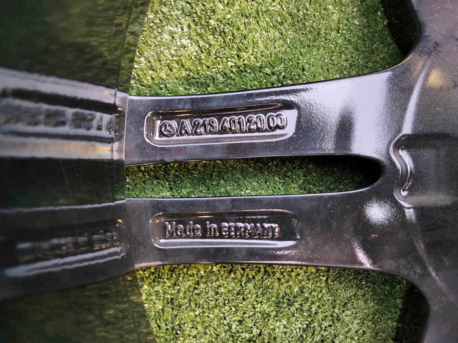 ล้อแท้ AMG 5-twin spoke (19 inch)