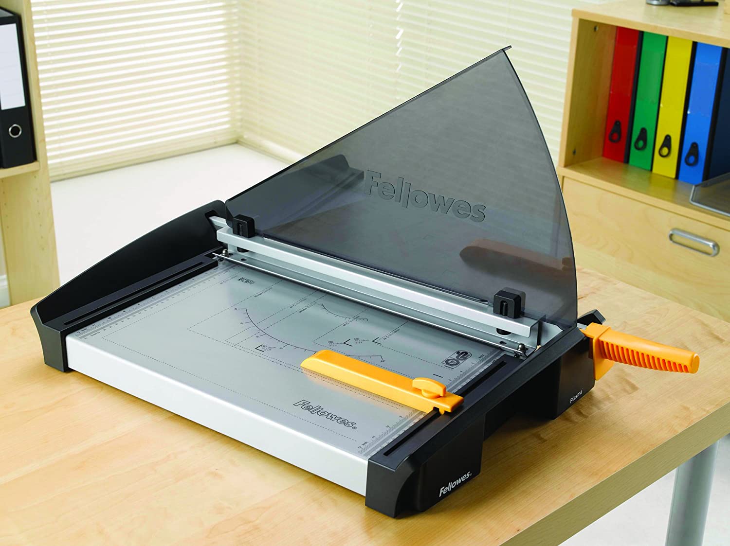 ขายถูก แท่นตัดกระดาษ Fellowes รุ่น Plama A3