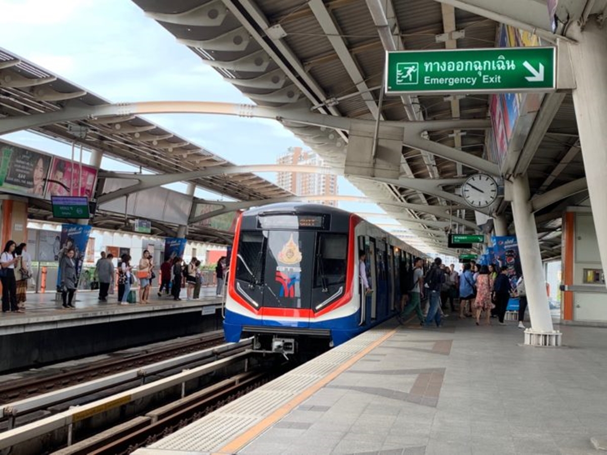 ให้เช่าที่ดินระยะยาว 30 ปี ขนาด 476 ตร.ว. ติดถนนสุขุมวิท ใกล้สถานีรถไฟฟ้า BTS และ MRT