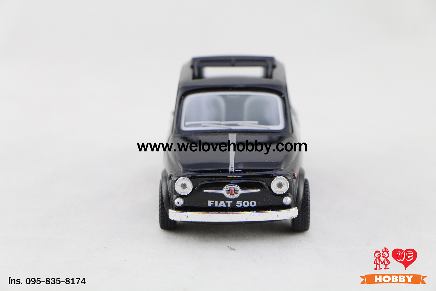 โมเดลรถเฟียต Fiat 500 สีดำ Scale 1:24