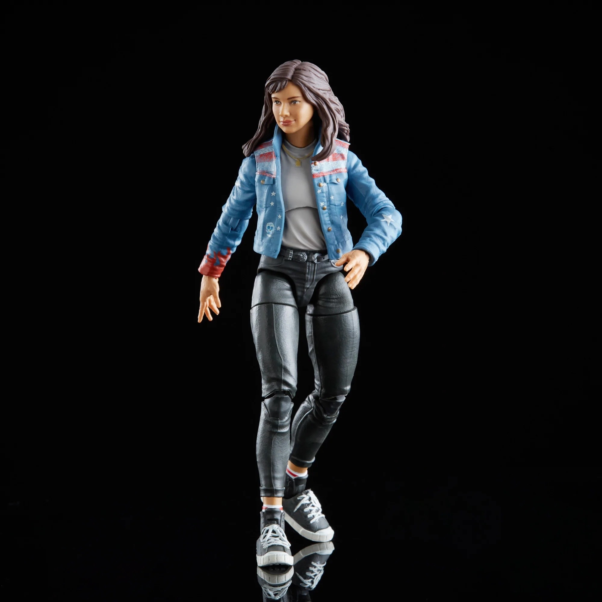 Hasbro Marvel Legends Series Doctor Strange In The Multiverse of Madness America Chavez 6-inch Figure ฮาสโบร มาร์เวล เลเจนด์ ซีรี่ย์ส หุ่นโมเดลฟิกเกอร์ ด็อกเตอร์ สเตรนจ์ อิน ดิ มัลติเวิร์ส ออฟ แมดเนส อเมริกา ชาเวซ ขนาด 6 นิ้ว (No BAF) ลิขสิทธิ์แท้