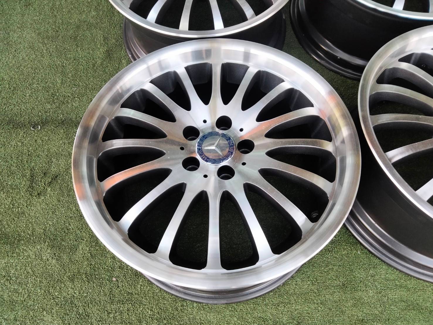 ล้อเบนซ์ Carlsson 18" ไม่แท้