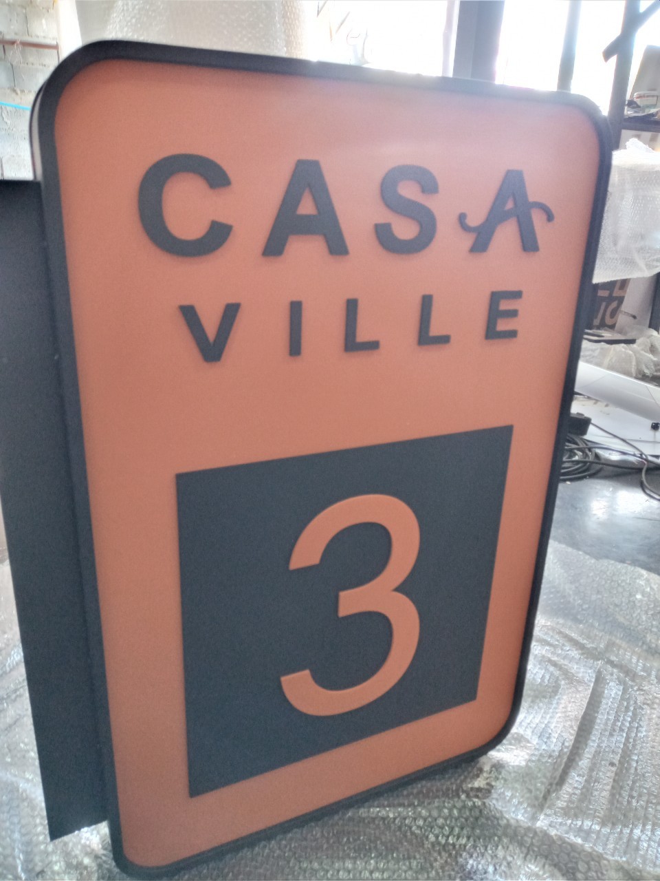 ป้ายกล่องซิงค์หน้าอะคริลิค '' CASA VILLA 3 ''