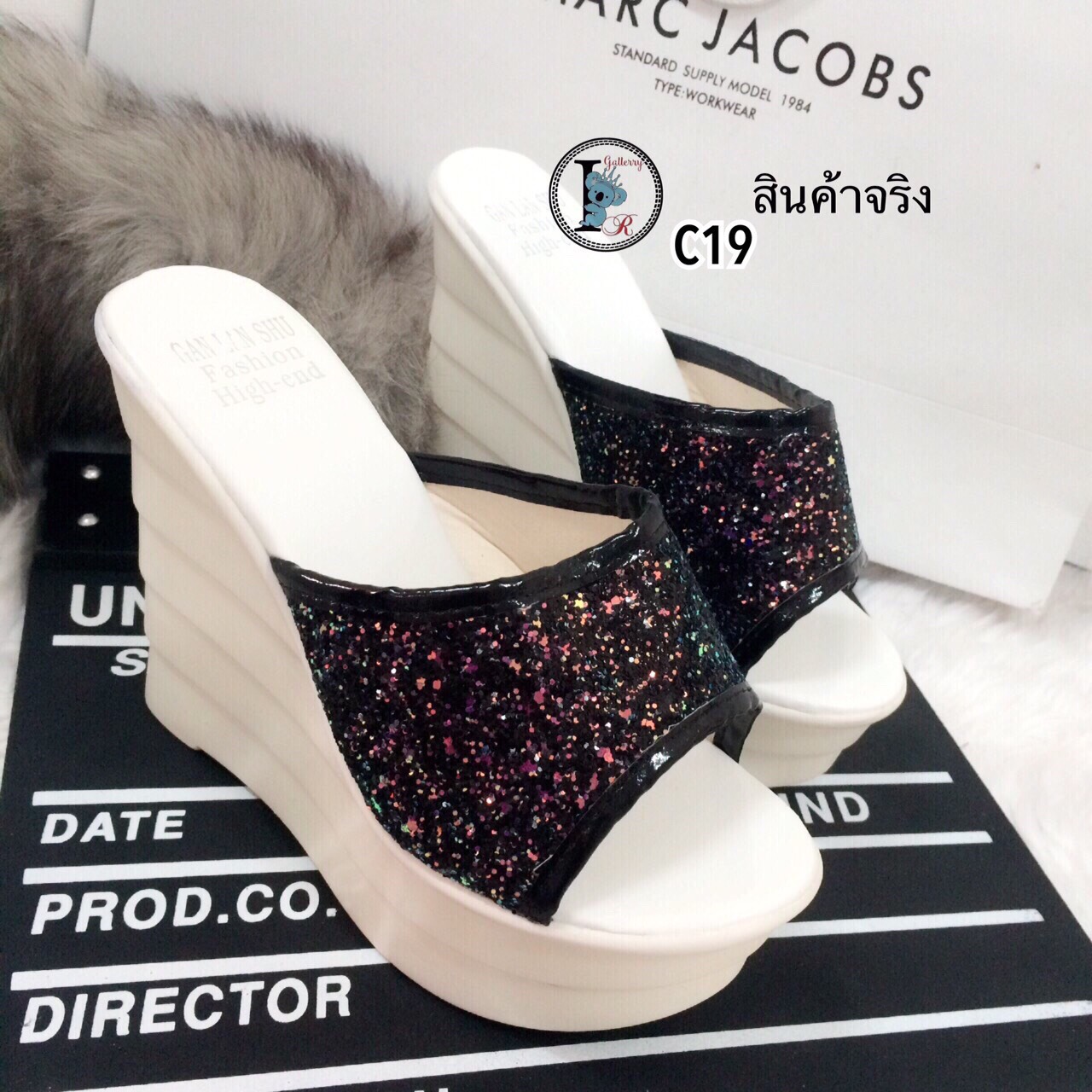 รองเท้าส้นเตารีดกลิตเตอร์ (สีดำ)