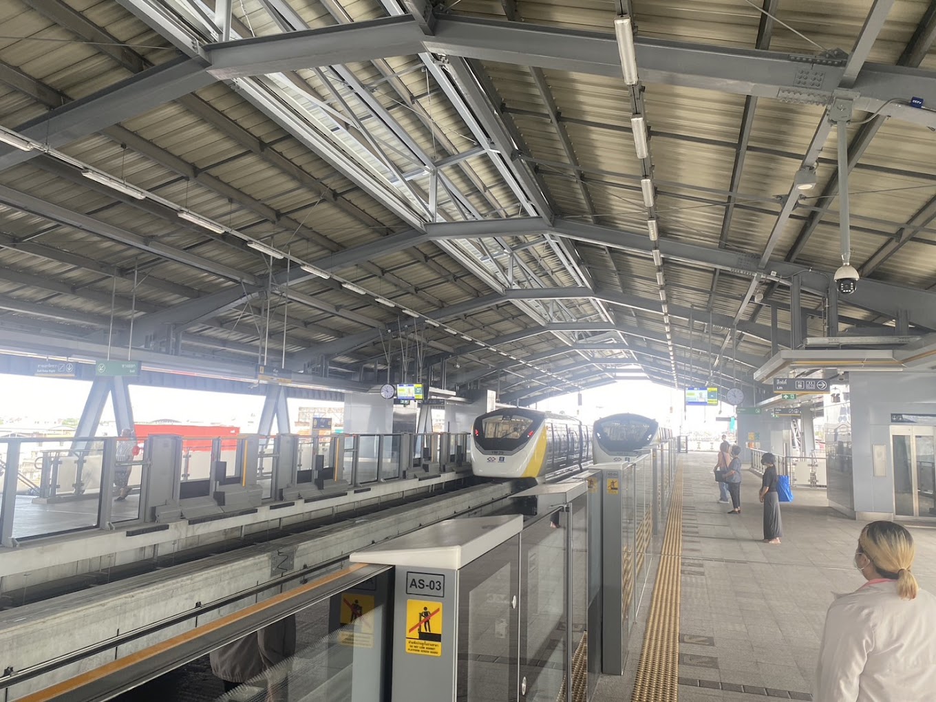 ขายที่ดินติดถนนอ่อนนุช ใกล้รถไฟฟ้าสายสีเหลืองสถานีศรีนุช เพียง 500 เมตร