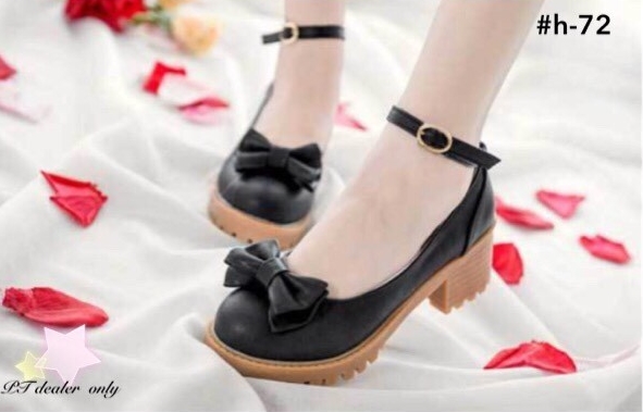 พร้อมส่ง : รองเท้าคัชชูแฟชั่นแต่งโบว์ (สีดำ)