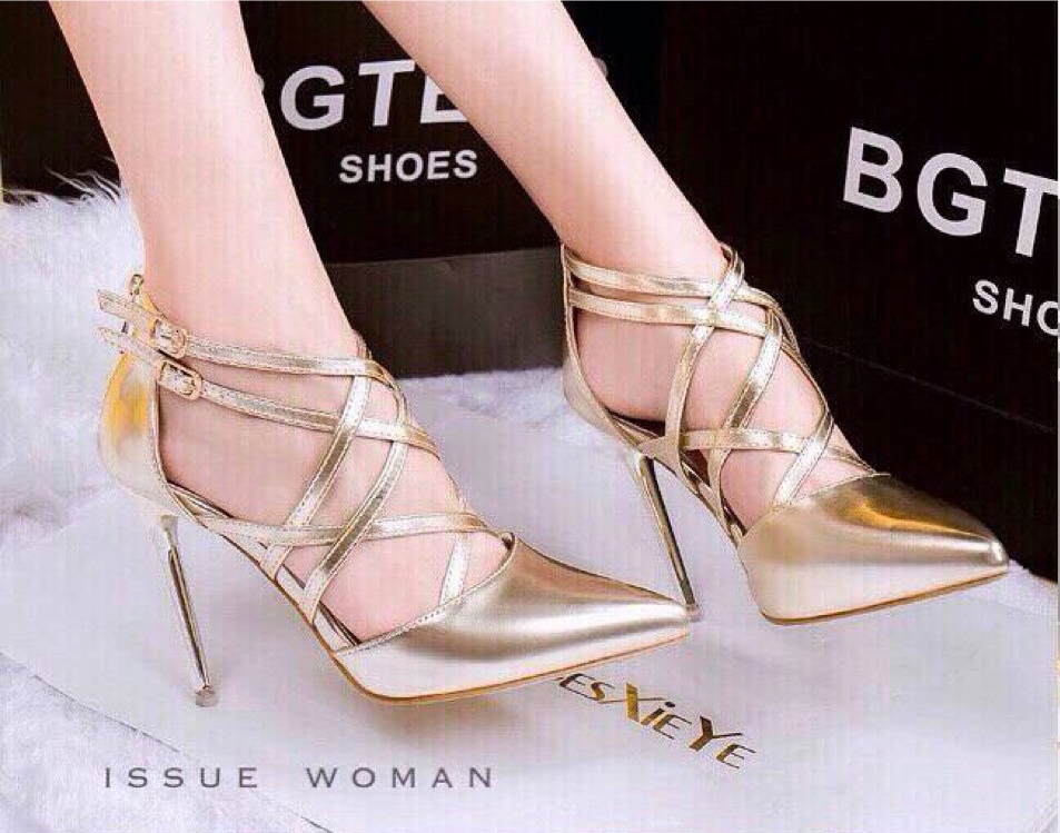 รองเท้าส้นเข็มหนังเงาไขว้2ชั้น (สีทอง)