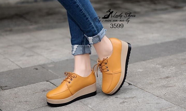 รองเท้าผ้าใบสไตล์ฮาราจูกุ (สีแทน)