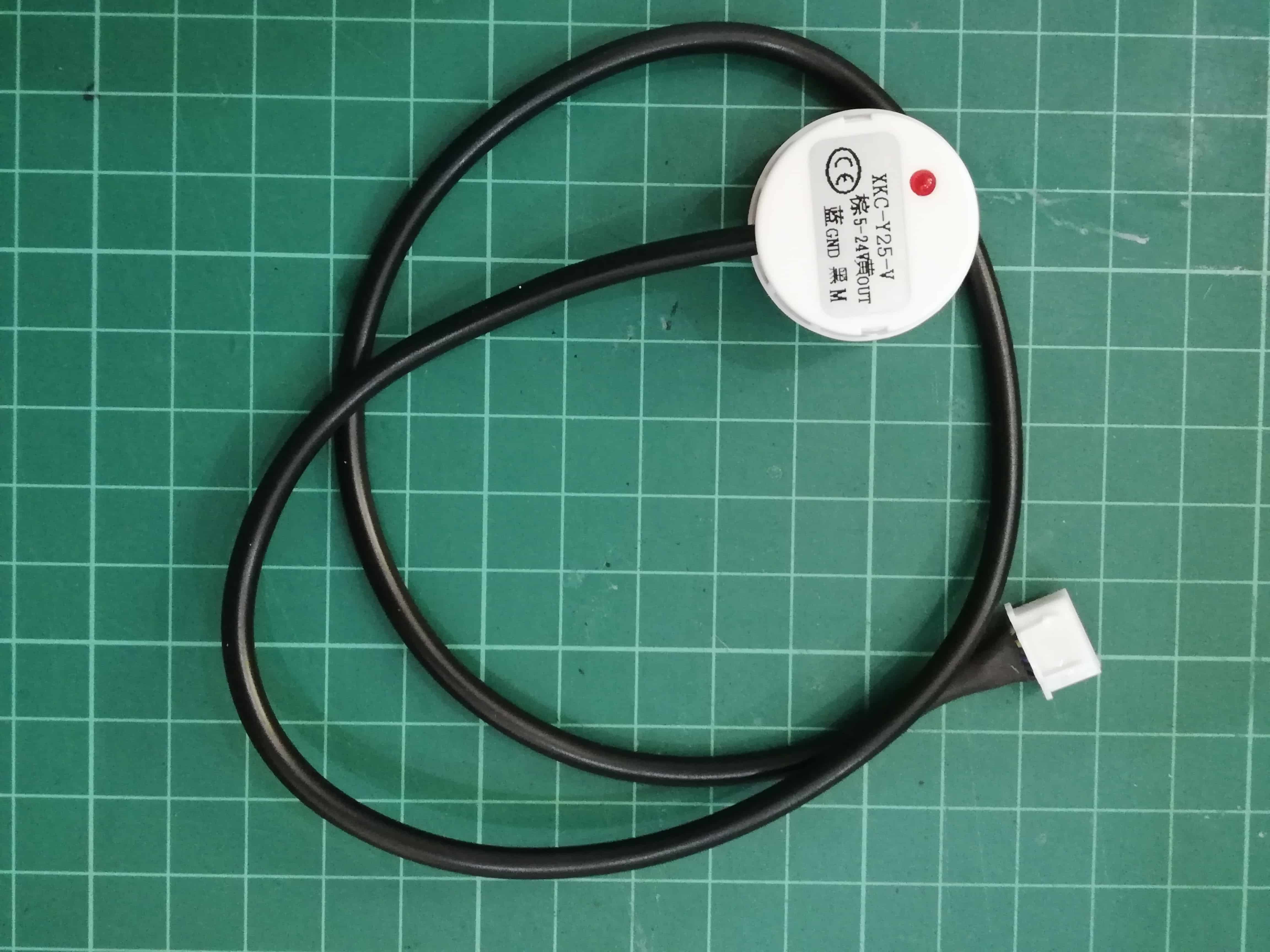 Contact liquid level Sensor XKC-Y25-V (5-12V)