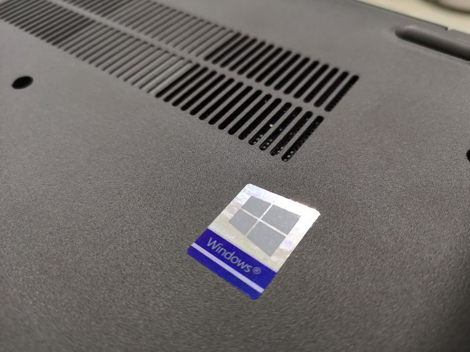 LENOVO ideapad 330-15IKB 02/2021