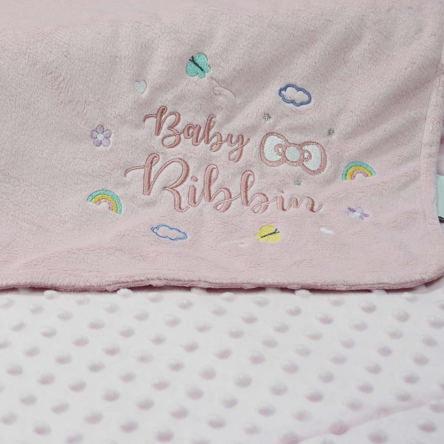 ผ้าห่ม Minky - สีชมพู 75x100cm แบบปักชื่อ+icon - Bow, Daisy, Rainbow, Cloud and Butterfly