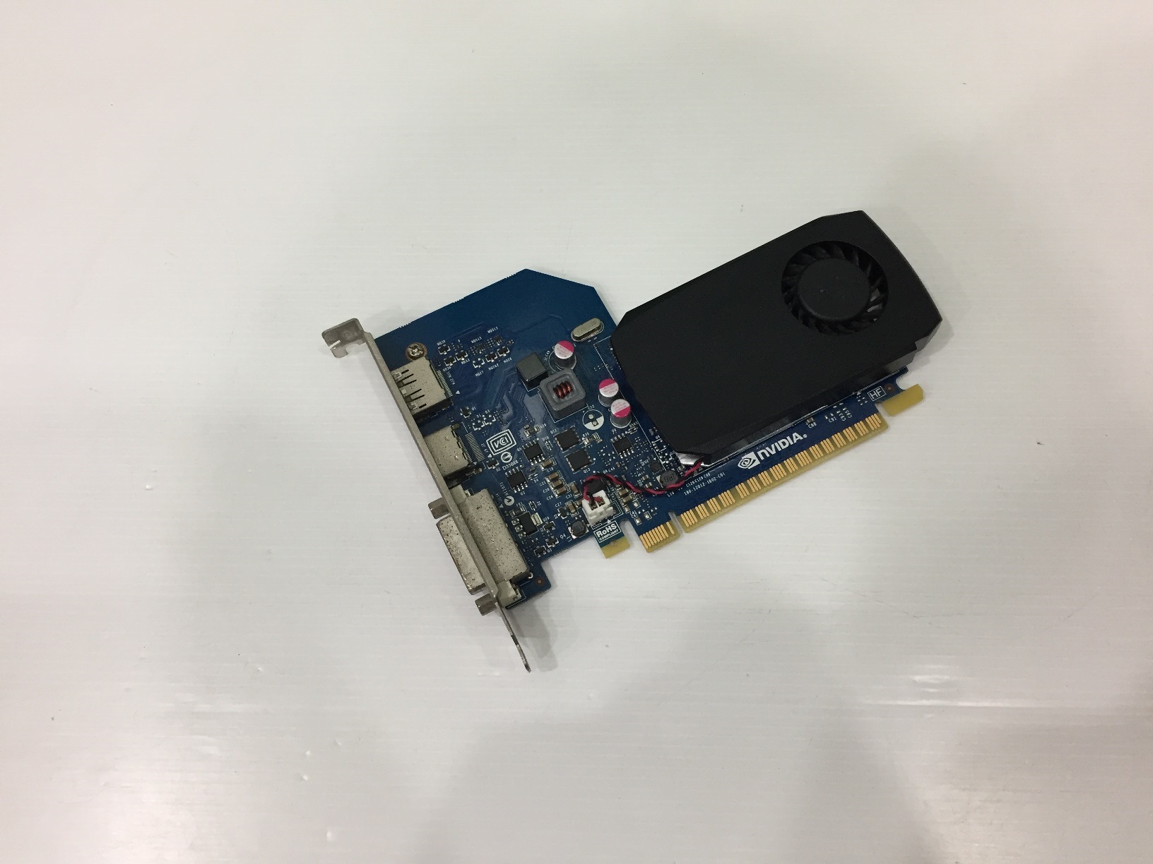 Nvidia Geforce GT745 4GB. DDR-3 OEM