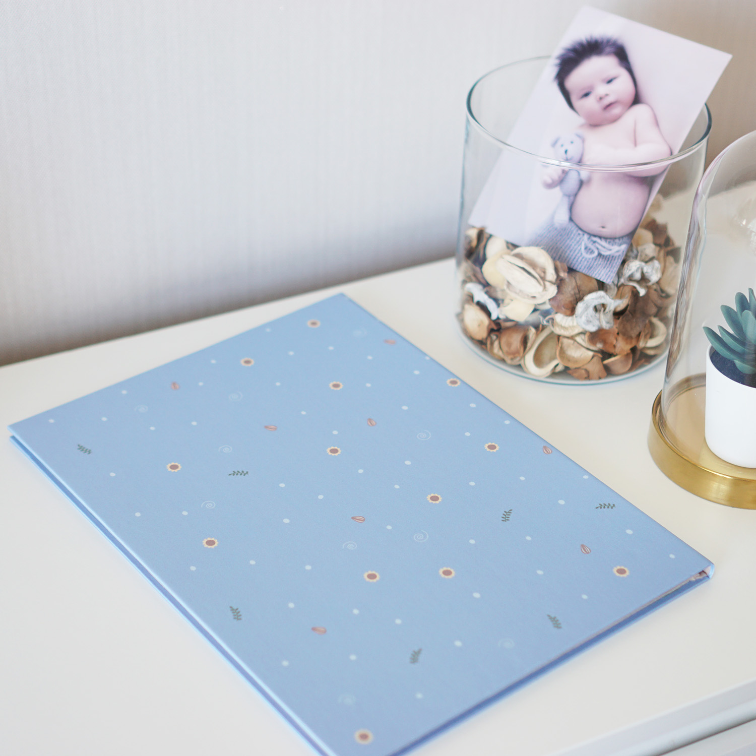 แฟ้มทะเบียนสมรส/สูติบัตร สั่งทำใส่ข้อความ ลาย Chinese Calendar - Mini Mouse - Blue