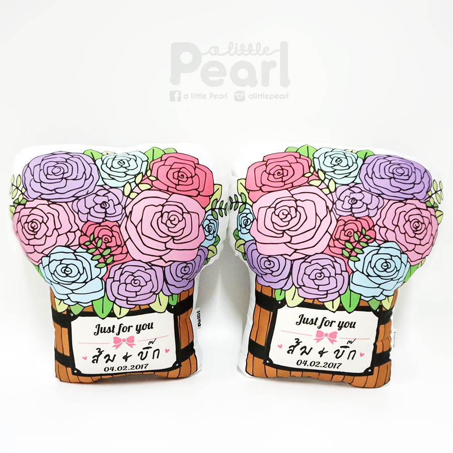 หมอนช่อกุหลาบในถังไม้ Rose Wooden Bucket