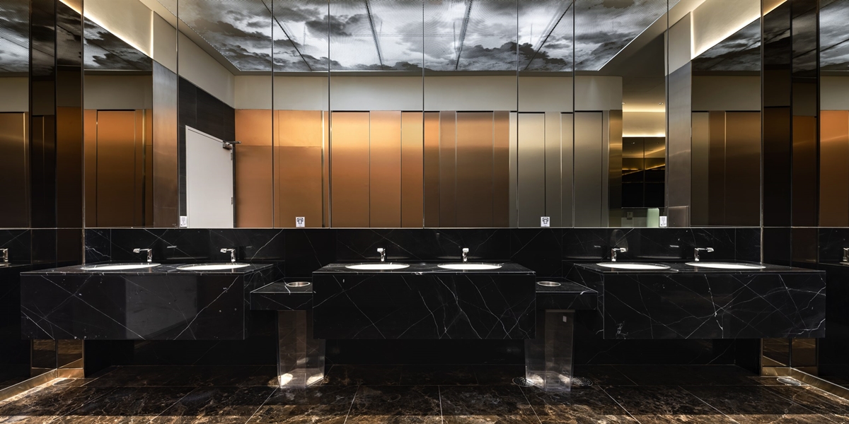 เอไอเอ อีสต์ เกตเวย์ (AIA East Gateway) สำนักงานให้เช่า ติดถนนบางนา-ตราด ใกล้รถไฟฟ้า MRT สายสีเหลือง สถานีศรีเอี่ยม 350 เมตร