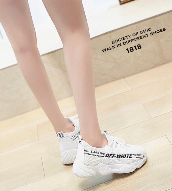 รองเท้าผ้าใบผ้าตาข่ายทรง Sport (สีดำ)