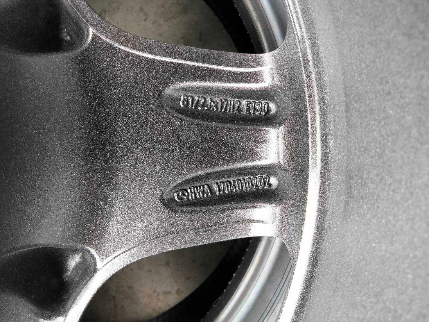 ล้อเบนซ์แท้ AMG ปลาดาว 17"