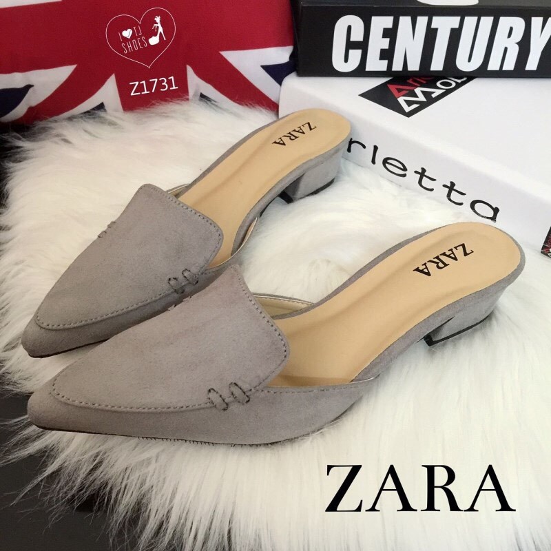 พร้อมส่ง : รองเท้าหัวแหลม STYLE ZARA (สีเทา)