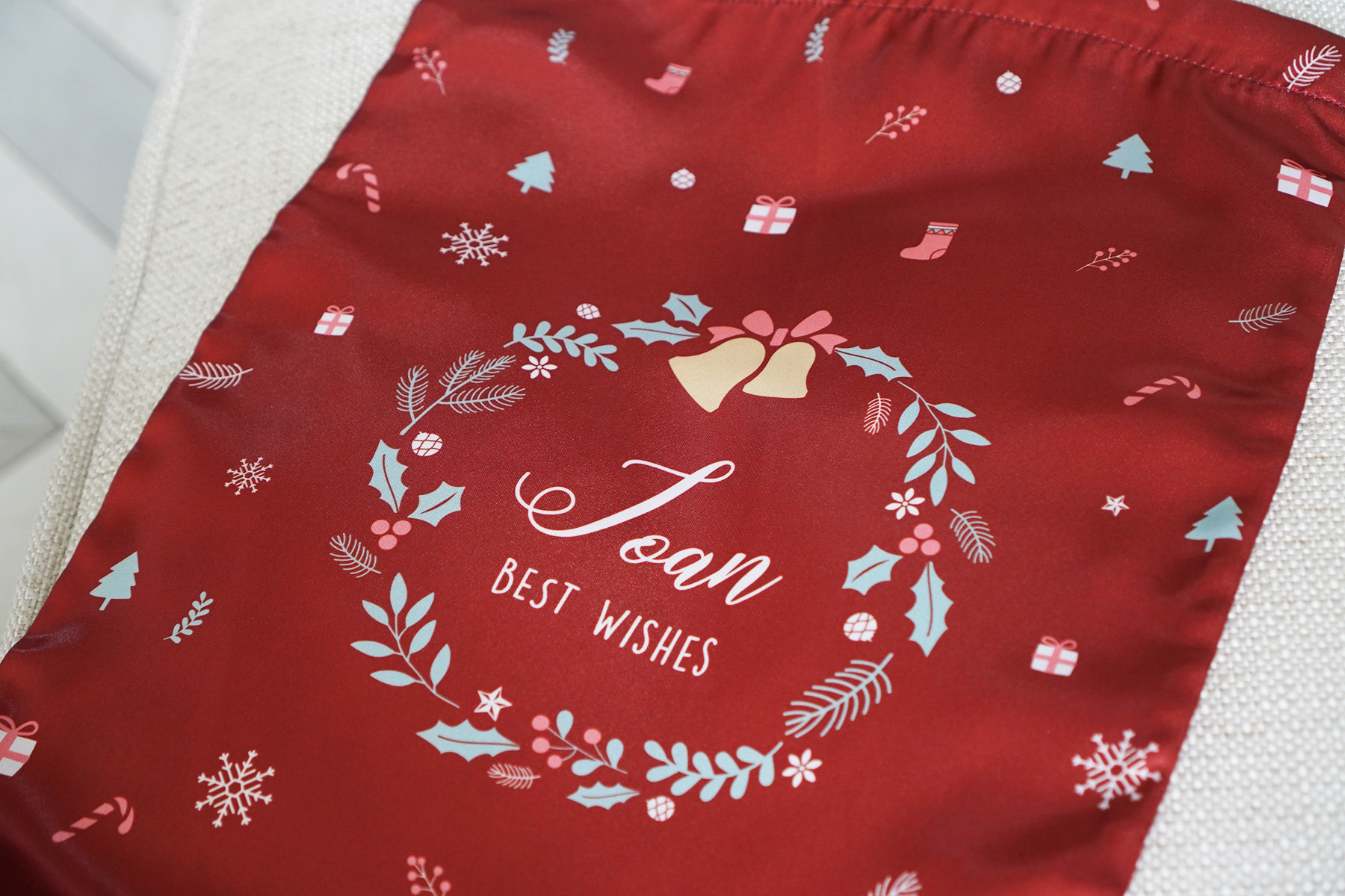 ถุงผ้าซาติน ไซส์ L สั่งทำใส่ชื่อ Set ปีใหม่ - Christmas - Mix Colour (Free กล่องของขวัญ)