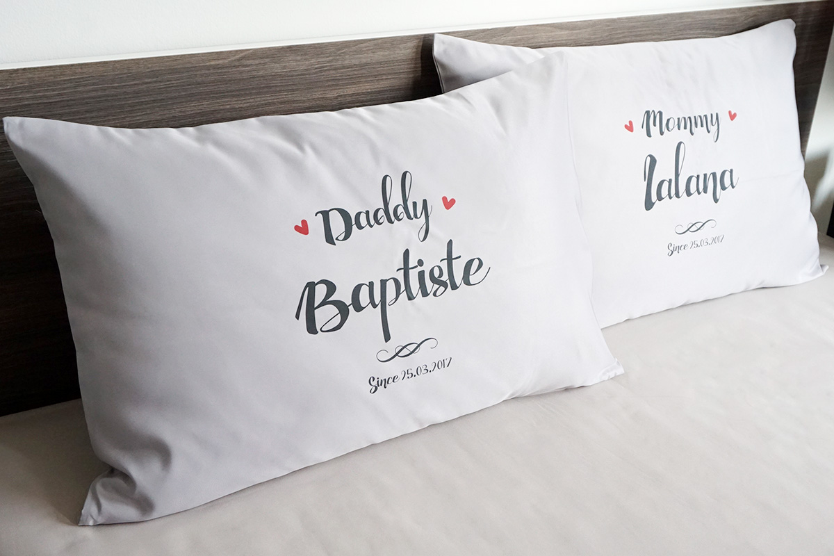 ปลอกหมอนหนุนคู่ สีเทา ลาย Daddy Mommy