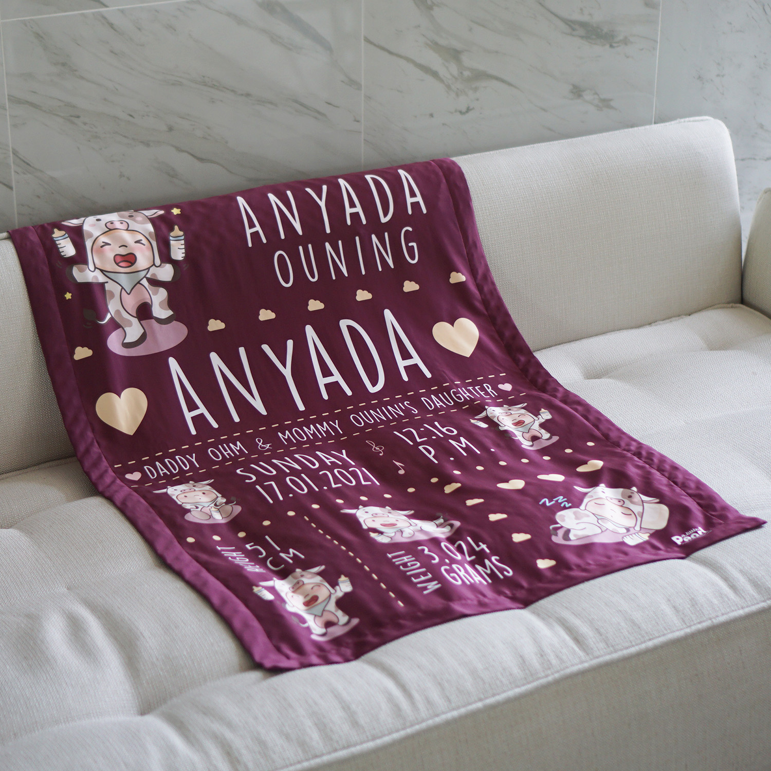 ผ้าห่มเด็ก ใส่ประวัติแรกเกิด ลาย Cow2 - Burgundy