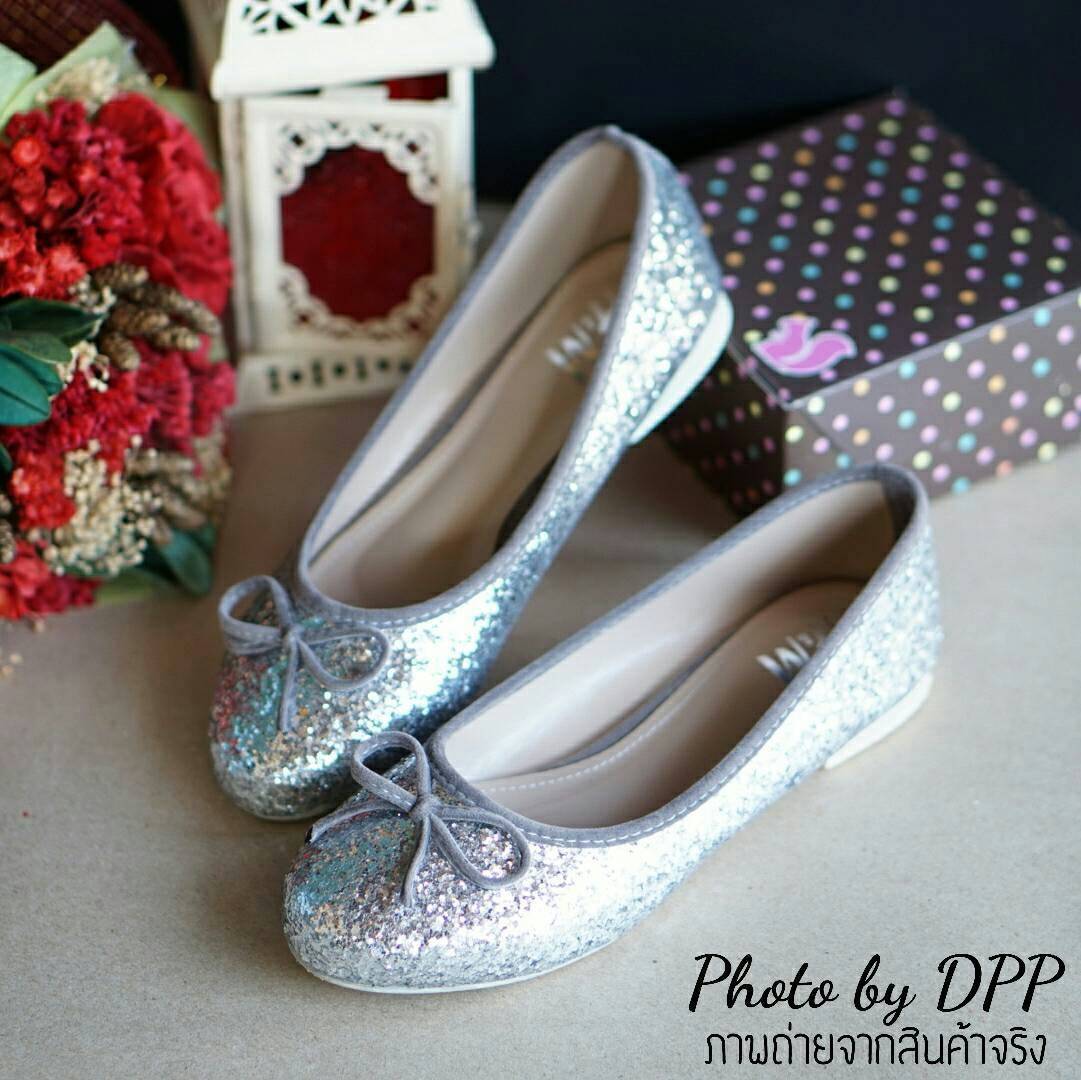 พร้อมส่ง : รองเท้าคัทชูส้นแบนdiamond gliter (สีเงิน)