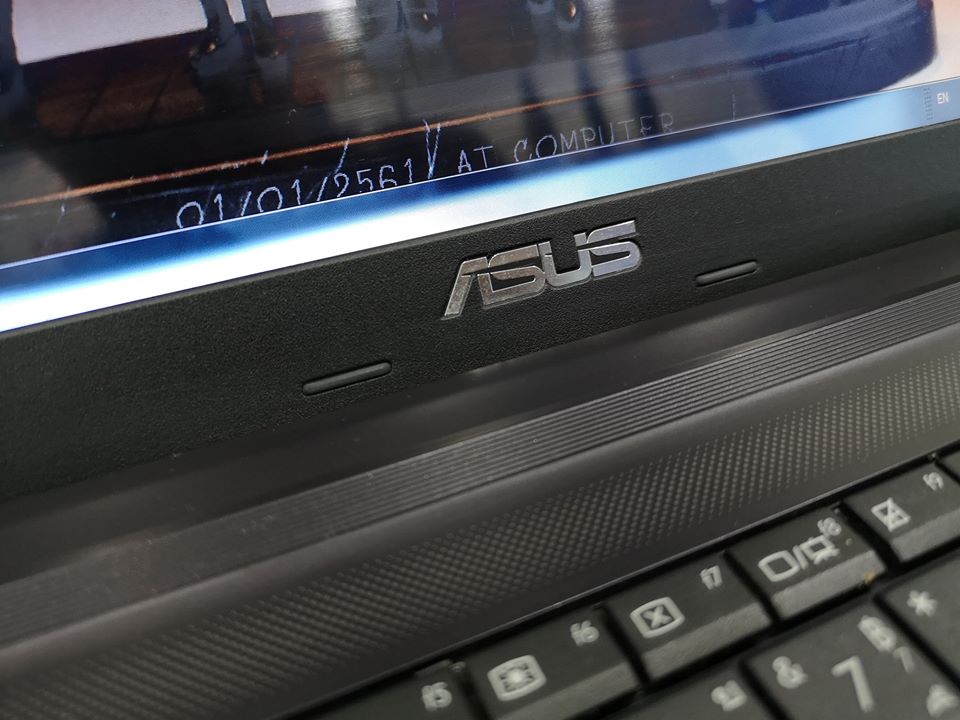 ASUS X45A Celeron 1000M