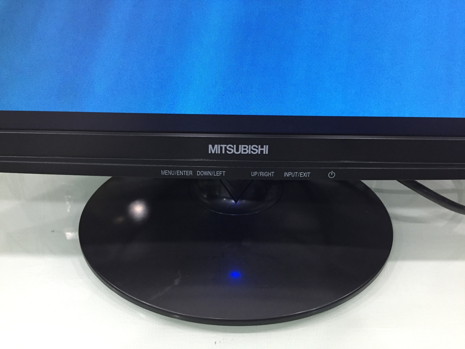 21.5" Full HD MITSUBISHI Diamondcrysta RDT222WLM-A