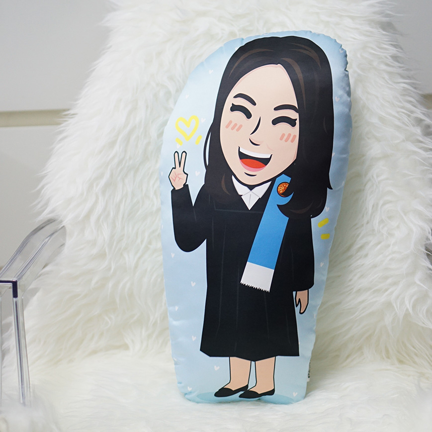หมอนของขวัญรับปริญญา - ธรรมศาสตร์