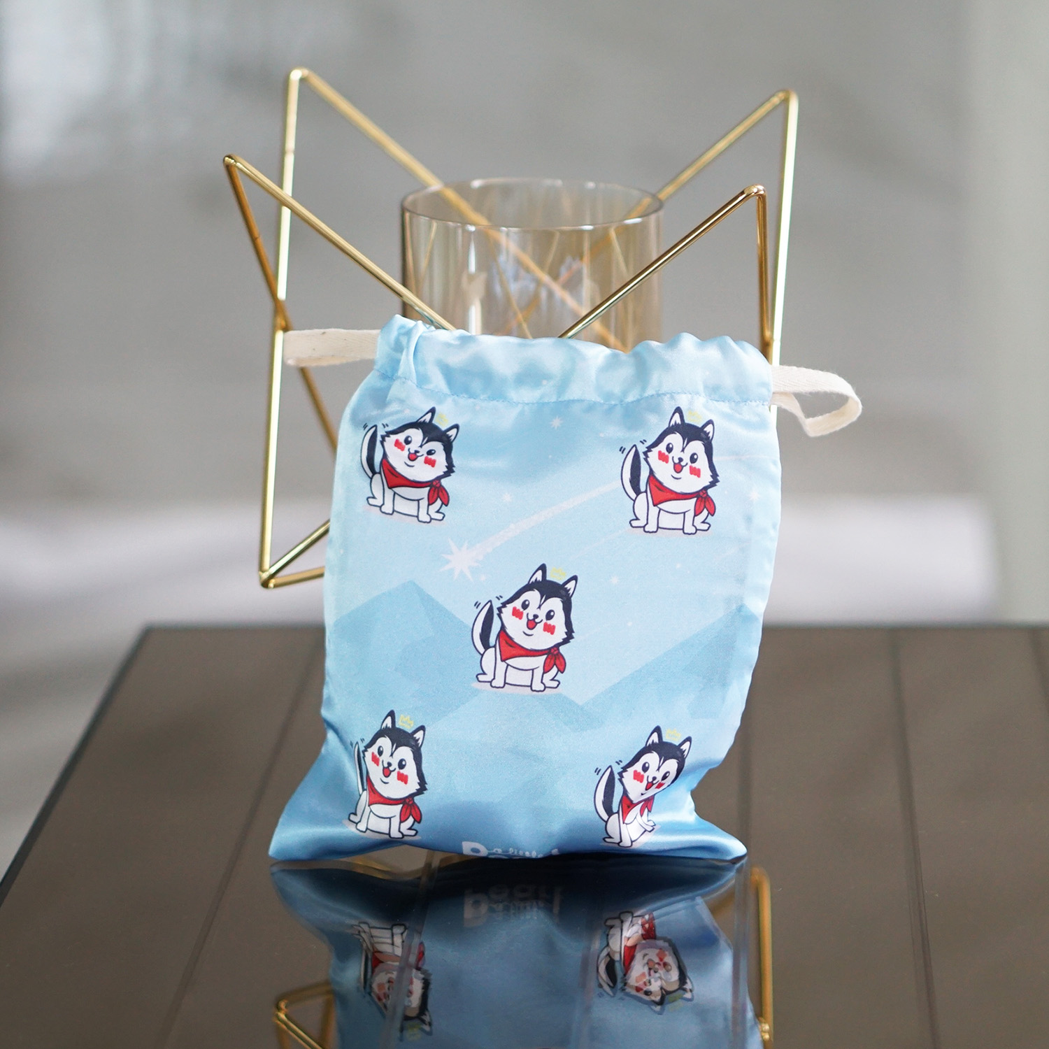 ผ้าคลุมให้นม สั่งทำใส่ชือ ลาย Siberian Husky - Blue
