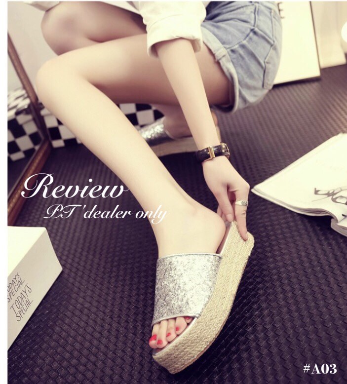 รองเท้าแตะสไตล์ Jimmy Choo (สีเงิน)