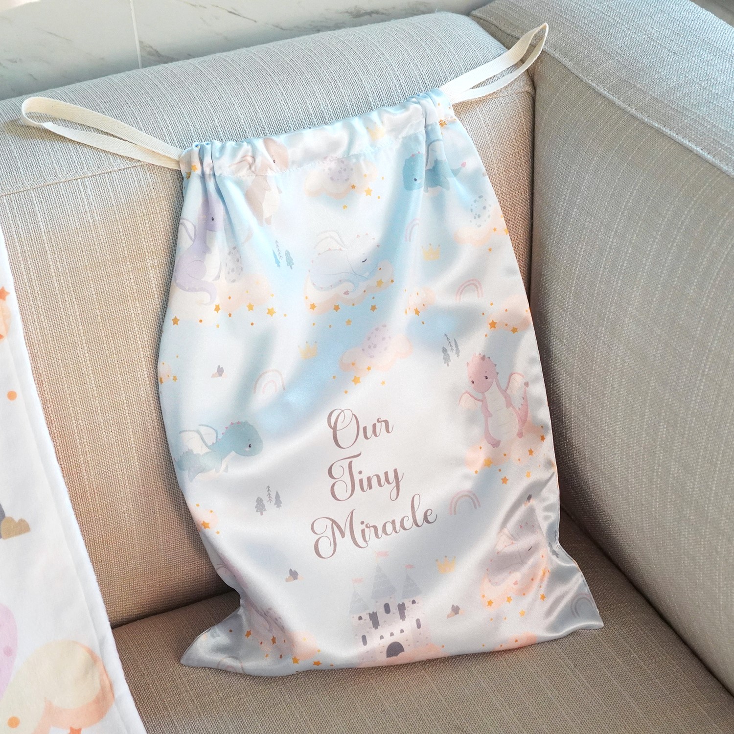 ผ้าห่ม Minky ลาย Dragon 75x100cm แบบปักชื่อ ด้านหลังสีฟ้า