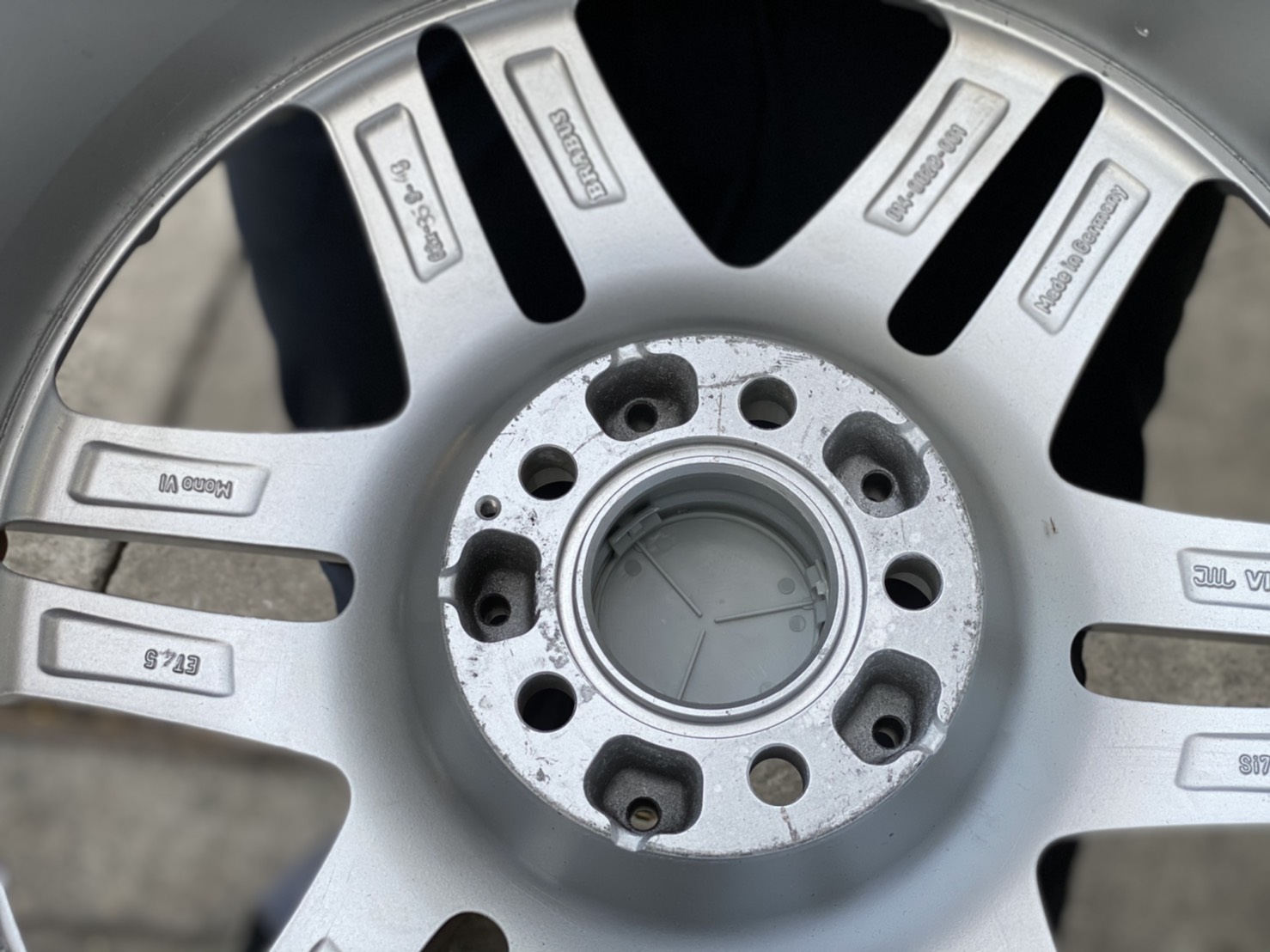 ล้อเบนซ์แท้ BRABUS BLOCK-6 19นิ้ว