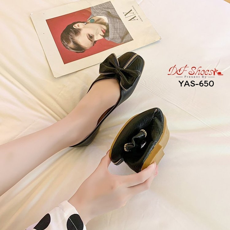 รองเท้าคัทชูส้นแบนแต่งโบว์ซิป (สีเบจ)