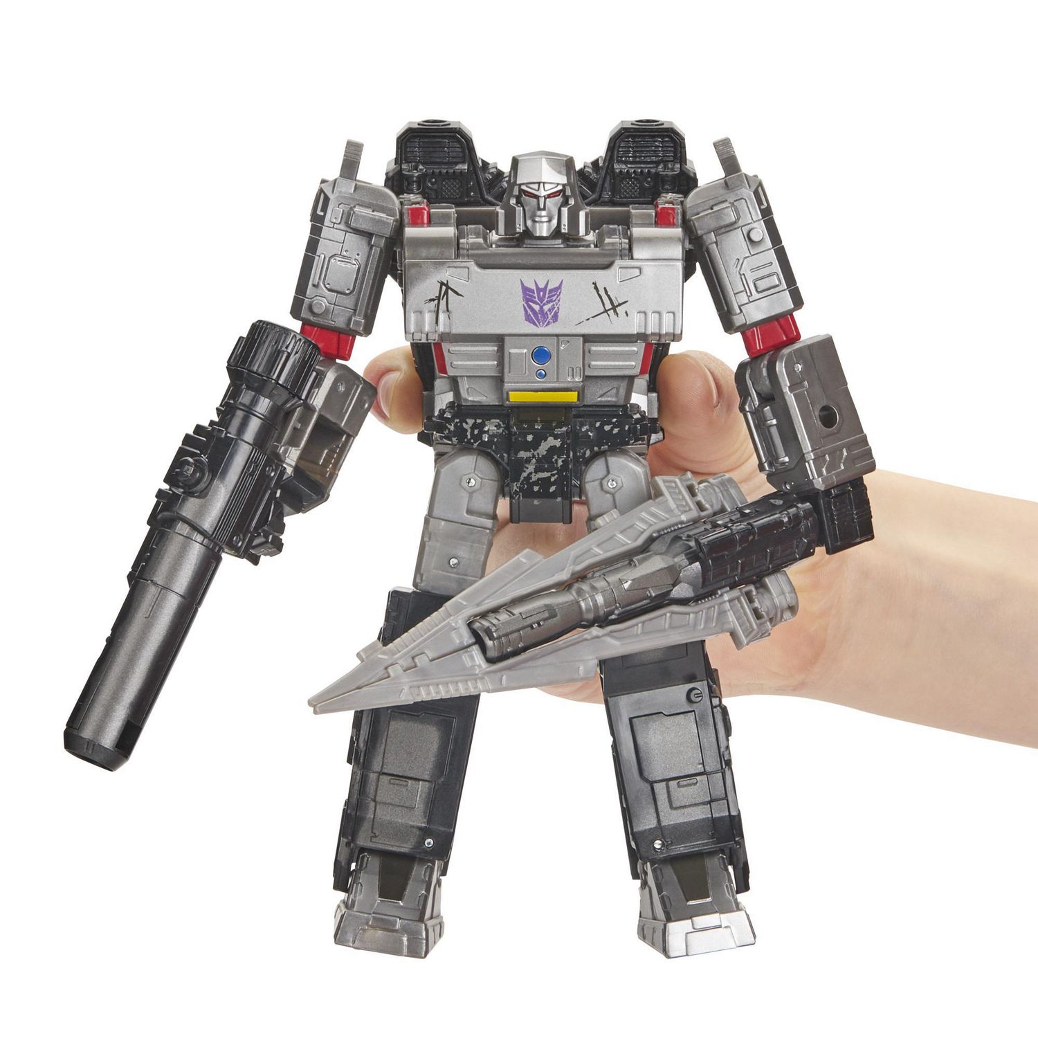 Hasbro Transformers Netflix War for Cybertron Trilogy Voyager Class Megatron 7 Inch Action Figure Battle 3-Pack with Pinpointer and Lionizer ฮาสโบร ทรานสฟอเมอร์ส เน็ตฟลิกซ์ วอร์ ฟอร์ ไซเบอร์ตรอน วอยเอเจอร์ คลาส หุ่นยนต์ เมกะทรอน 7 นิ้ว ลิขสิทธิ์แท้