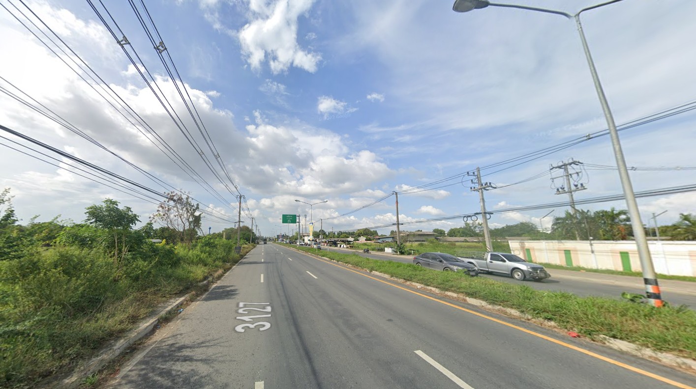 ขายที่ดินขนาด 46-1-41 ไร่ ติดถนนใหญ่ พานทอง จ.ชลบุรี เหมาะสร้างคลังสินค้าหรือศูนย์กลางโลจิสติกส์