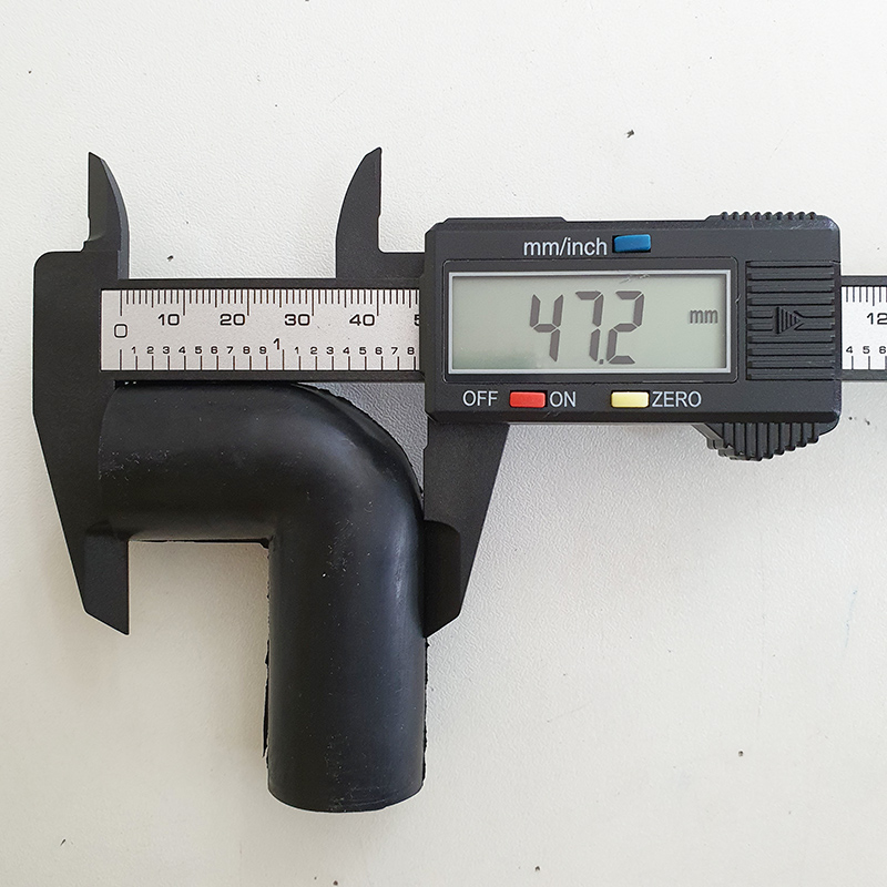 ข้องอยางดำ ข้องอ ข้อต่อ 90 องศา ท่อยางถาดน้ำทิ้งแอร์แขวน ขนาด 1/2" (4 หุน)